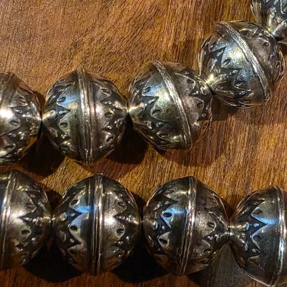 Sterling Silver Navajo Style Bench Bead Stamped Necklace 18" - Picture 2 of 6